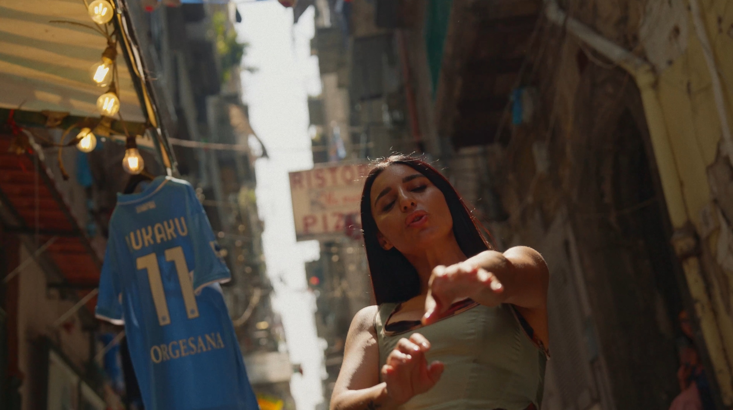 Napoli Pride 2025: online lo Spot Ufficiale dello Star Show con la colonna sonora di Veronica Simioli
