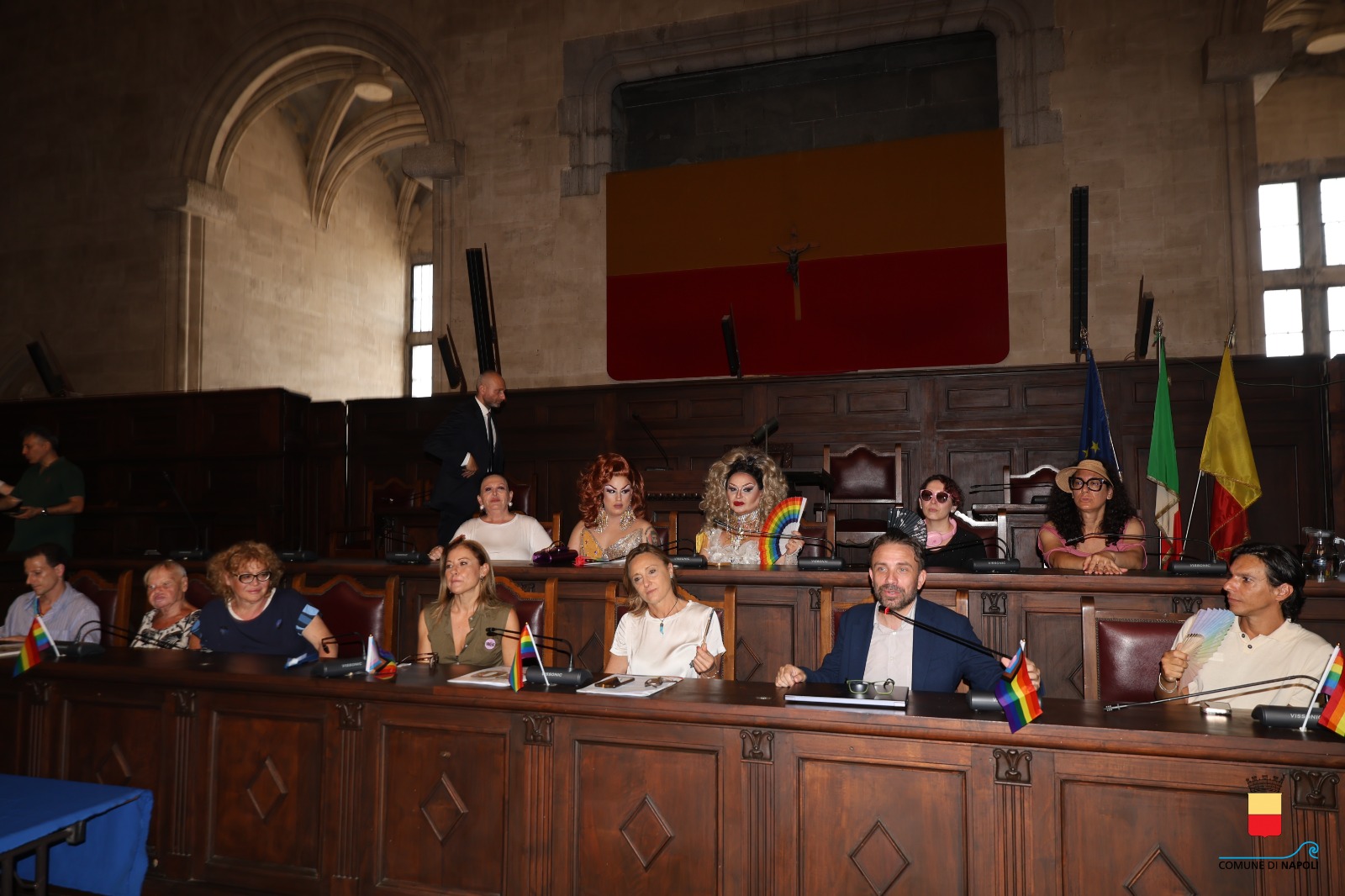 “La libertà non si corregge”. Il Napoli Pride 2026 celebra trent’anni di corpi, lotte e trasformazioni sociali